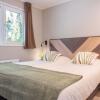 Отель Nice chalet with dishwasher, in a holiday park in the middle of De Veluwe, фото 25