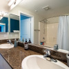 Отель Luxe Apts Mission Valley by WanderJaunt, фото 11