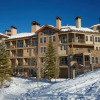 Отель Ski in, Ski out, 2 Bedroom Luxury Residence with hot tub access and expansive views, фото 19