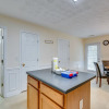 Отель Bright Decatur Townhome ~ 10 Mi to Atlanta!, фото 12