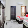 Отель OYO 45903 Royal Guest House, фото 12