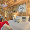 Отель Boho Crestline Cabin, 1 Mile to Lake Gregory!, фото 2