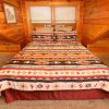 Отель Black Bear Hideaway - Five Bedroom Cabin, фото 3