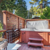 Отель Luna Del Lago Luxury Home - Hot Tub, Lake View 3 Bedroom Home by Redawning, фото 16