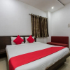 Отель OYO 9969 Hotel Kshipra Dham, фото 1