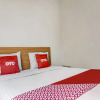 Отель Super OYO Capital O 91140 Ayodya Kebon Jeruk, фото 4