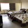 Отель OYO 903 Madame Kim Hostel, фото 11