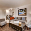 Отель A+ Los Angeles Seclusion Large 2br/2bath + 2 Free Parking Spots! (P2), фото 4