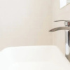 Отель Bright & Airy 2BD - 10min walk to Centre, фото 11