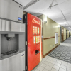 Отель City Center Inn by OYO I-64 Newport News, фото 16