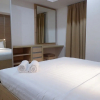Отель Casa Grande Apartment with Sofabed Connected to Kota Kasablanka, фото 25