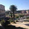 Отель Romance al Colosseo в Риме