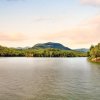 Отель Dogwood On The Lake At Rumbling Bald Resort 5 Bedroom Home, фото 19