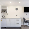 Отель Superior Dunedin Apartments, фото 4