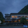Отель Tongqu Yinquan Hot Spring Resort, фото 1