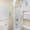 Отель Quality Inn & Suites, фото 9