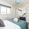 Отель Sleek and Stylish 2BD Home With a Garden Anerley, фото 6