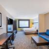 Отель Holiday Inn Express Hotel & Suites Boston-Marlboro, an IHG Hotel, фото 6