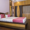 Отель OYO 11345 Hotel White House Inn, фото 14