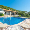 Отель Villa Elpida Private Pool Walk to Beach Sea Views A C Wifi Car Not Required - 2423, фото 10