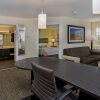 Отель Candlewood Suites Louisville Airport, an IHG Hotel, фото 6