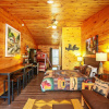 Отель Bigfoot Lodge Room Two, фото 1