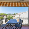 Отель Beautiful flat at 10 min walk from the beach in Saint-Cyr-sur-Mer - Welkeys, фото 7