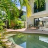 Отель Palm Cove Retreat в Барроне