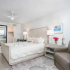Отель Palm Bay Club 8th Floor On Complex Private Beach, фото 6