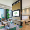 Отель Holiday InnXian East, an IHG Hotel, фото 14