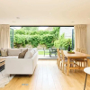 Отель The Putney Wonder - Dazzling 3bdr Flat With Garden, фото 11