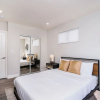Отель Brand NEW Luxury 3bdr Townhome In Silver Lake, фото 6