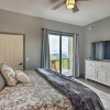 Отель Modern Smokies Retreat w/ Balcony + Mountain Views, фото 16
