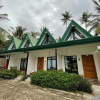 Отель Seaside Travelers Inn by Camiguin Island Home, фото 1