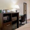 Отель Quality Inn & Suites, фото 7
