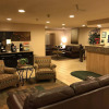 Отель Monument Inn & Suites, фото 2