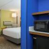 Отель Holiday Inn Express Milwaukee-West Medical Center, an IHG Hotel, фото 5