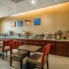 Отель Comfort Inn & Suites Seattle North, фото 23