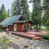 Отель West Haus Escape 3 Bedroom Home by NW Comfy Cabins by RedAwning, фото 11