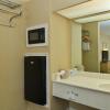 Отель Americas Best Value Inn Meridian, фото 16