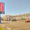 Отель Motel 6 Fresno, CA - Blackstone North, фото 34