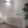 Отель Apartment with Jacuzzi Fast internet Free Wifi, фото 5
