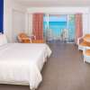 Отель Grand Decameron Montego Beach, A Trademark All-Inclusive Resort, фото 4