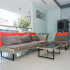 Отель RedDoorz near Ahmad Yani Airport, фото 17