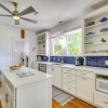 Отель Long Beach Vacation Rental w/ Yard, Near Downtown!, фото 6