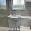 Отель LA BELLA CHALETS 2 - 54 Sunbeach Holiday Village Scratby, фото 7