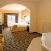 Отель Holiday Inn Express Beeville, фото 6