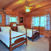 Отель Lazy Bear Retreat - Classic Cabin!, фото 22