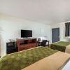 Отель Econo Lodge, фото 4