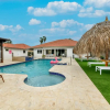 Отель Gorgeous Mansion, Private Pool, Outdoor Kitchen!, фото 29
